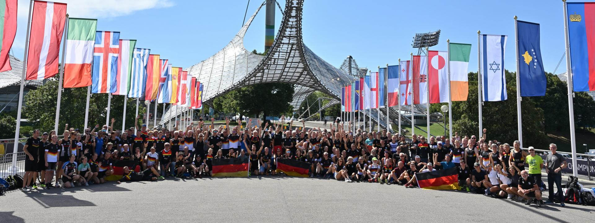 Das deutsche AK-EM 2022-Team vor dem Start in München